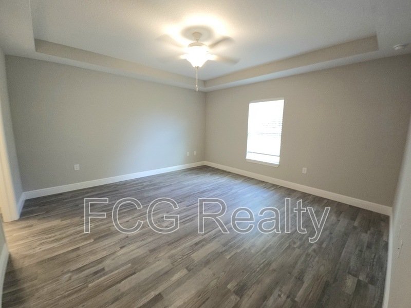 9 Larch Dr property image