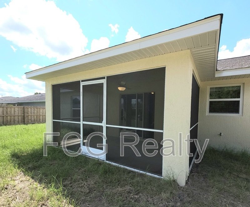 9 Larch Dr property image