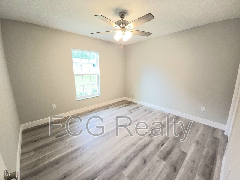 7883 N Fieldstone Dr property image