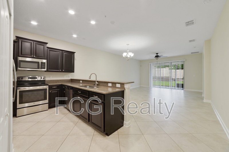 1215 Long Cove Loop property image