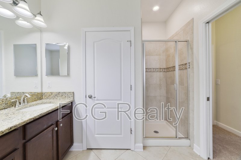 1215 Long Cove Loop property image