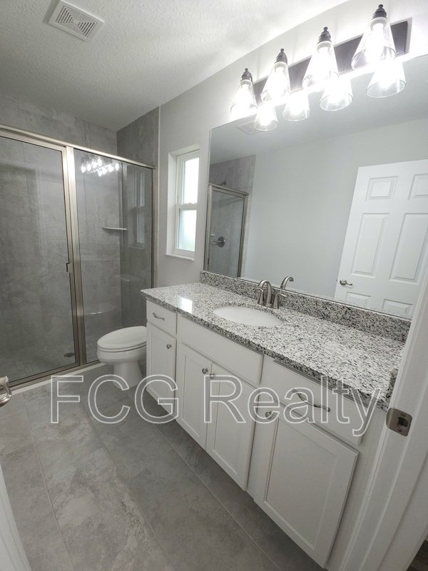 8027 N Independence Way property image