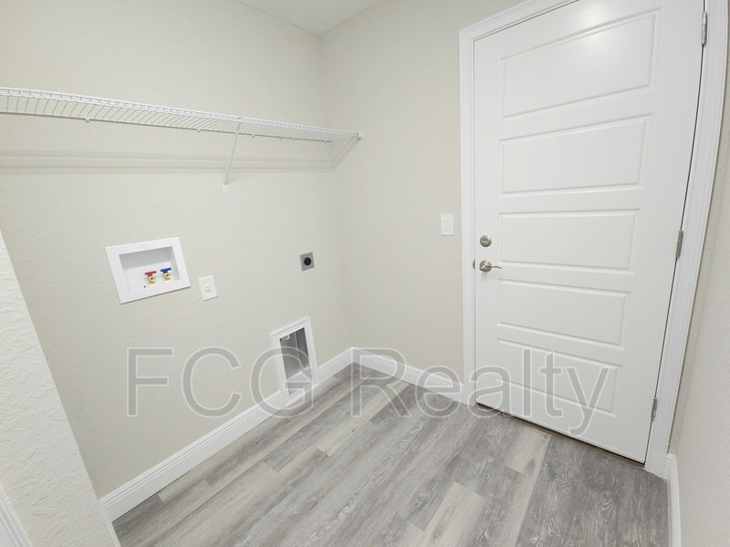 67 Olive Dr property image