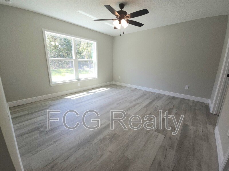 3328 W Naegelia Pl property image