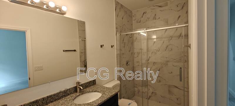 9451 N Emellia Ave property image