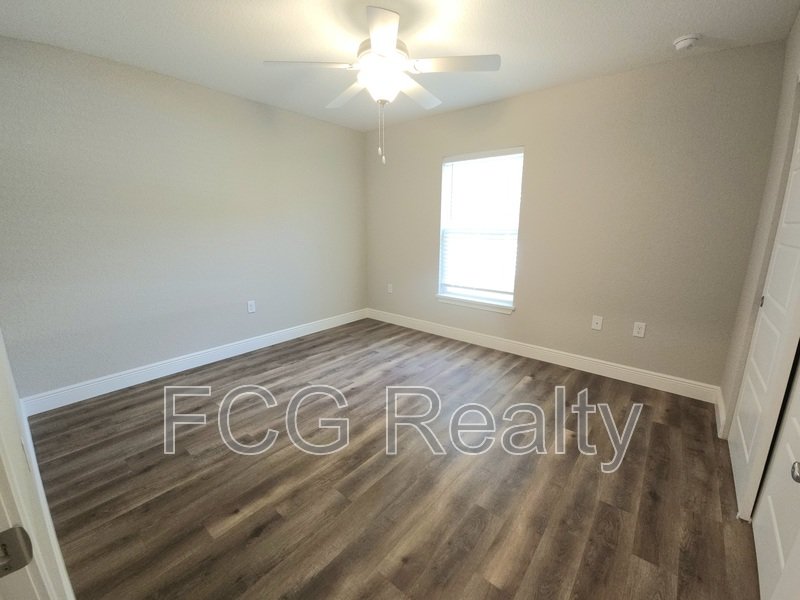 8810 N Malibu Rd property image