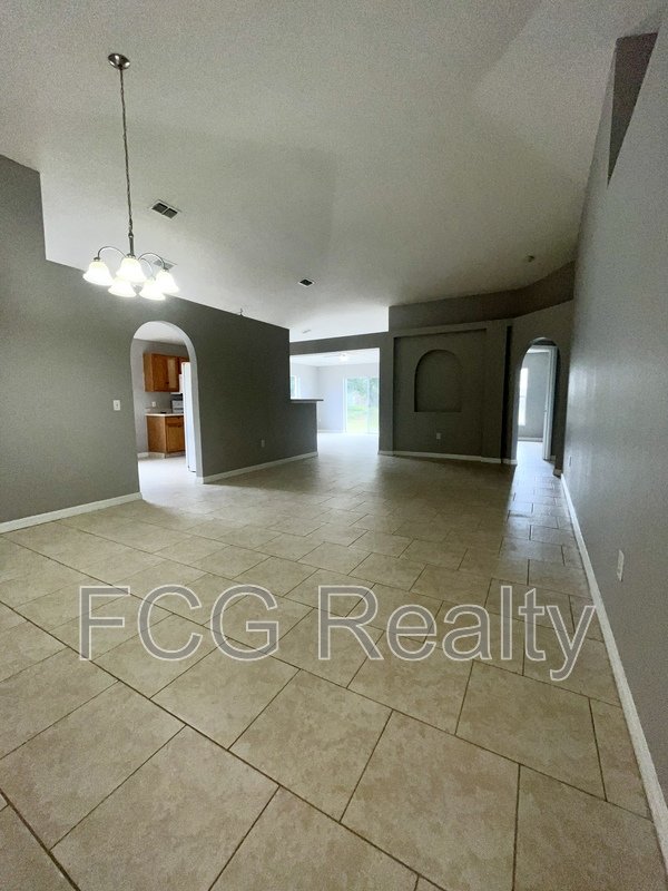 5819 Windridge Dr property image