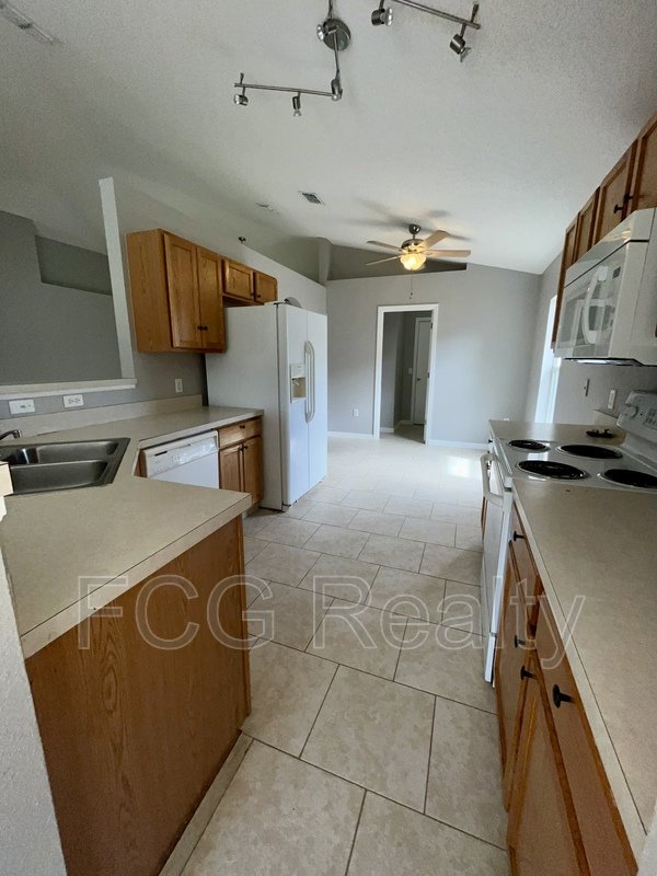 5819 Windridge Dr property image