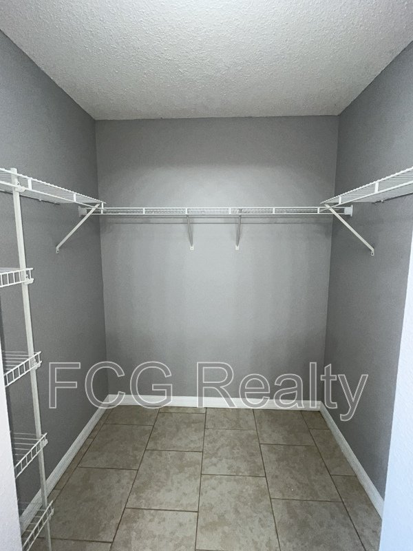 5819 Windridge Dr property image