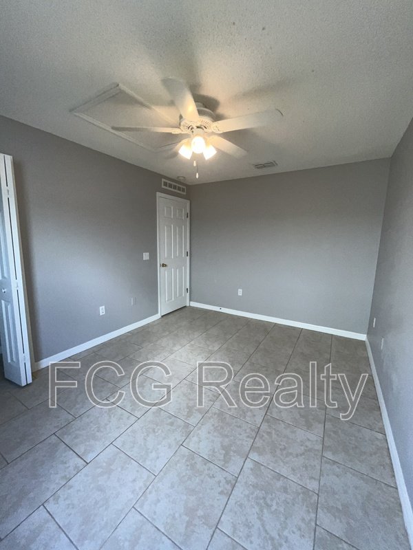 5819 Windridge Dr property image