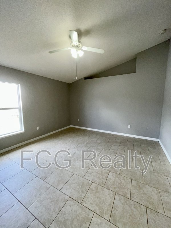 5819 Windridge Dr property image