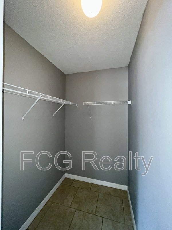 5819 Windridge Dr property image