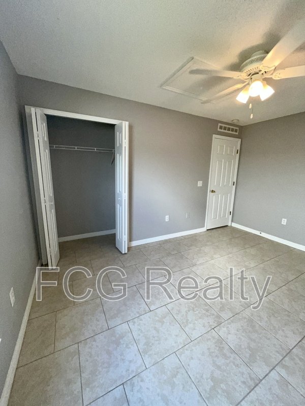 5819 Windridge Dr property image