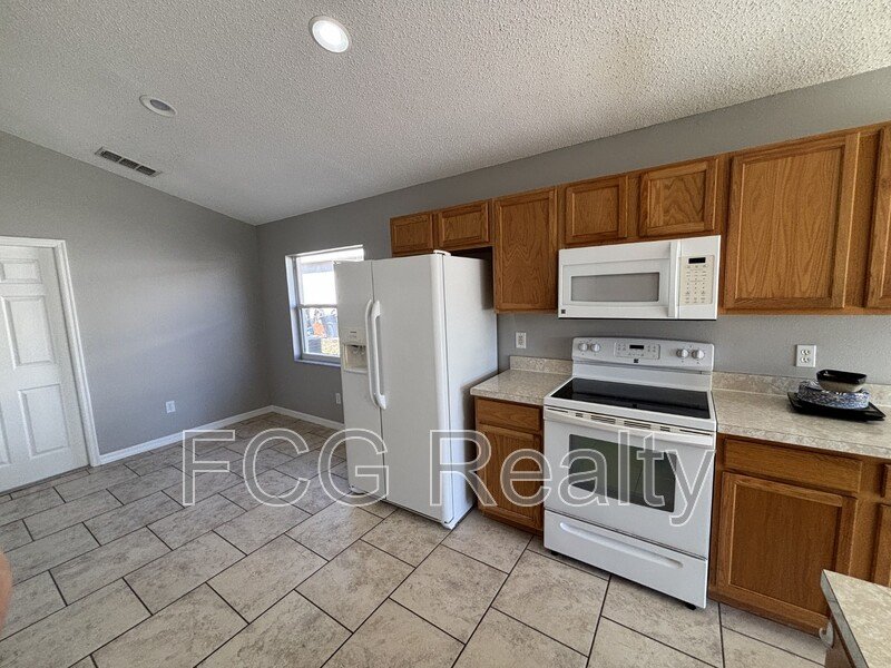 715 Piermont Dr, Davenport FL 33897 property image