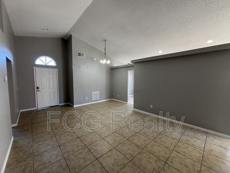 715 Piermont Dr, Davenport FL 33897 property image