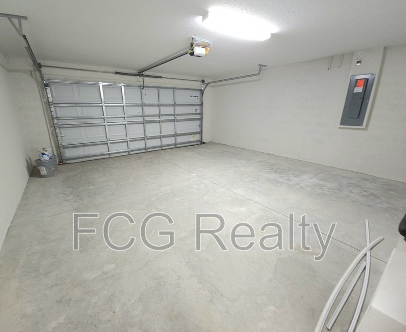 10663 N Adler Dr property image