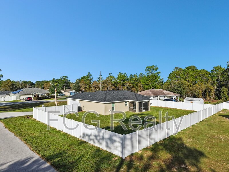 7299 Hemlock Rd property image