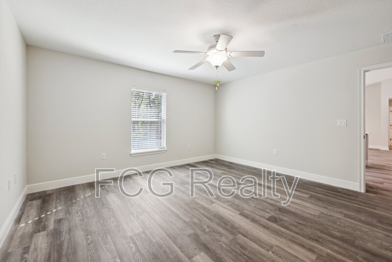 10675 N Adler Dr property image