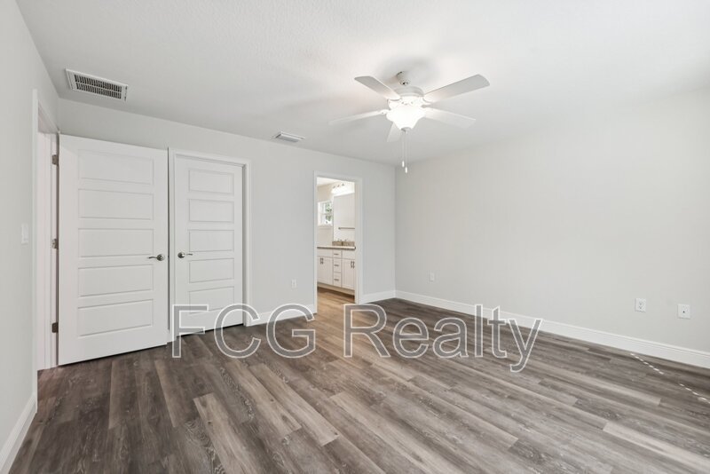 10675 N Adler Dr property image