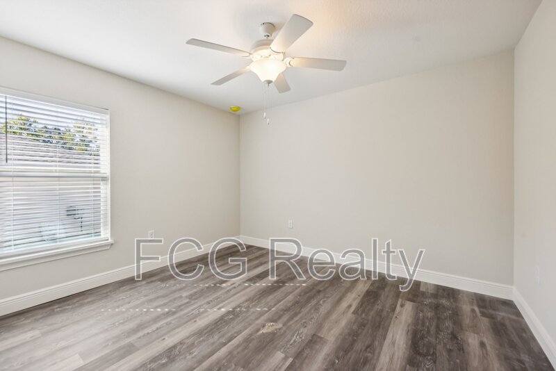 10675 N Adler Dr property image