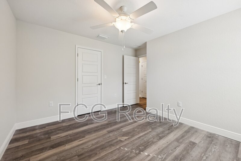 10675 N Adler Dr property image