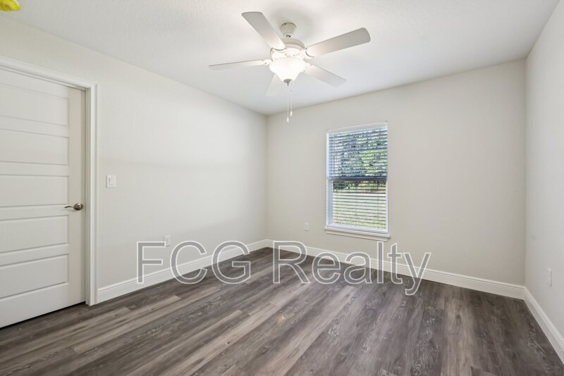 10675 N Adler Dr property image