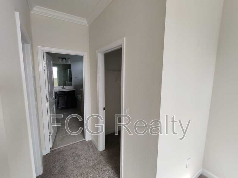 1242 Sandwedge St property image