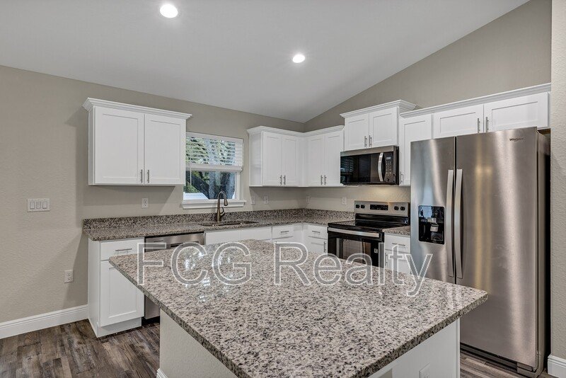 4 Locust Drive Trail property image