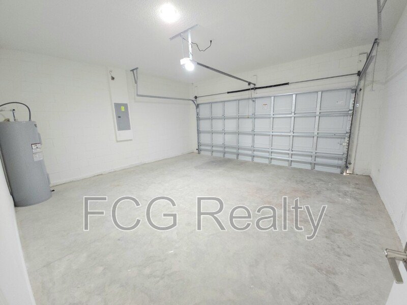 1829 W Corrine St property image