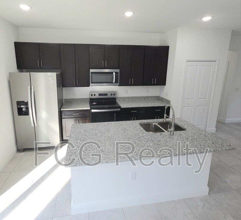 6374 N Falmouth Ter property image