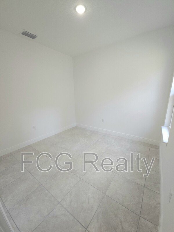 6374 N Falmouth Ter property image