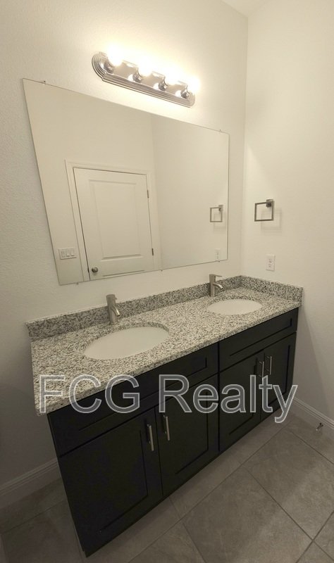 10616 N Didiscus Dr property image