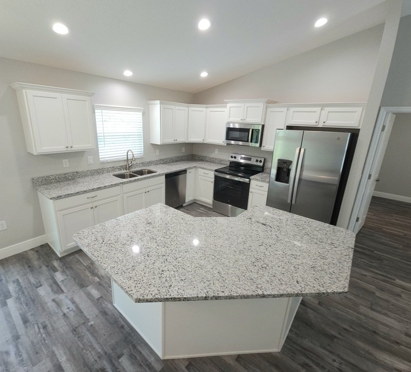 8027 N Independence Way property image