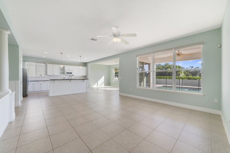 11701 Verrazano Dr, Orlando FL 32836-8866 property image