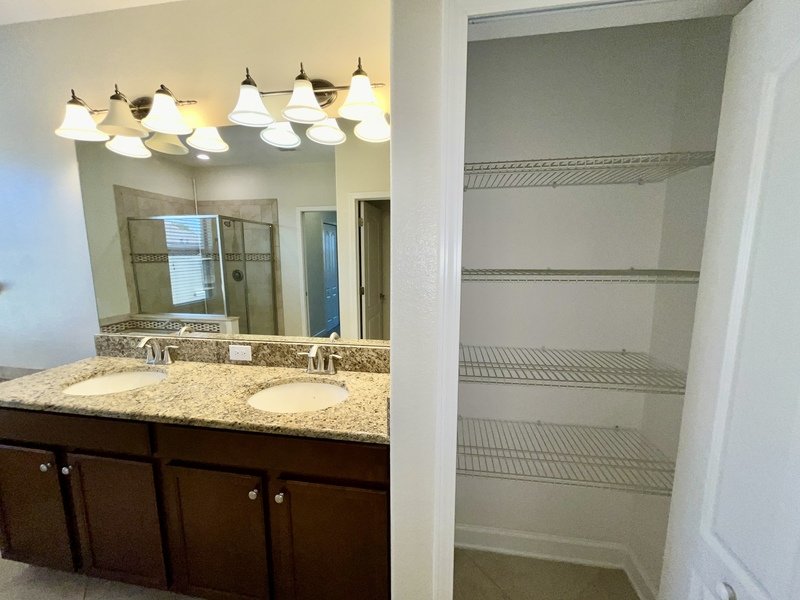 8975 Azalea Sands Ln property image