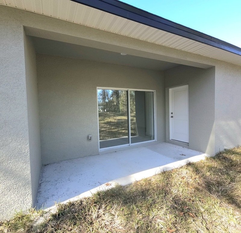 9841 N Sistine ter property image