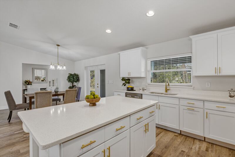 4129 SW 115th St property image