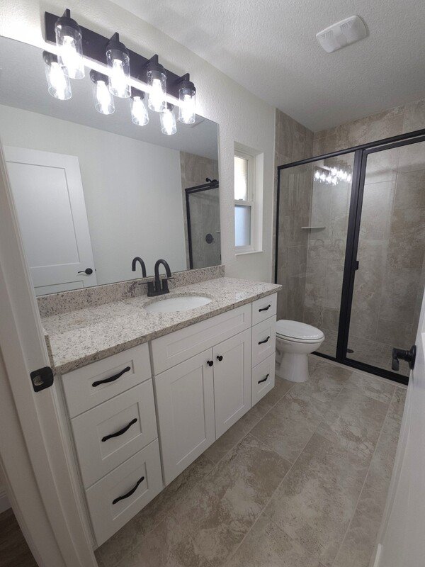 742 W Deacon pl property image