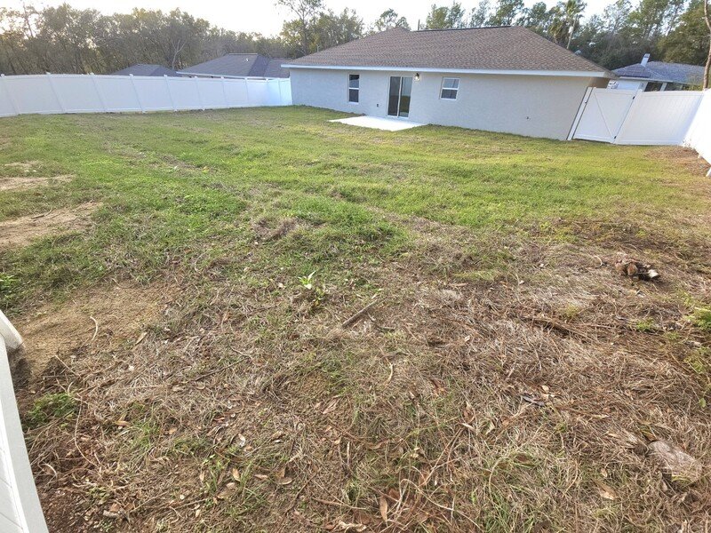 742 W Deacon pl property image