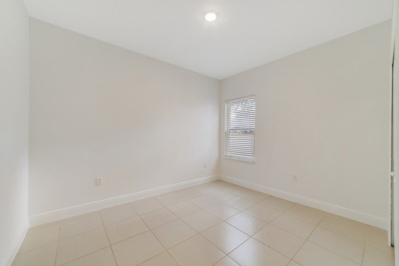 15772 SW 37th Cir property image