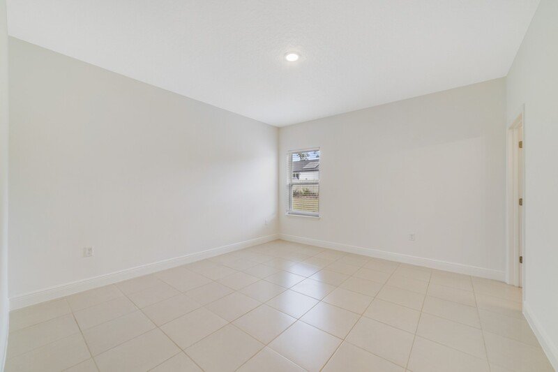 15772 SW 37th Cir property image