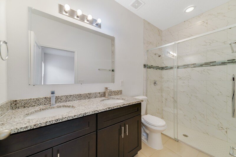 15772 SW 37th Cir property image