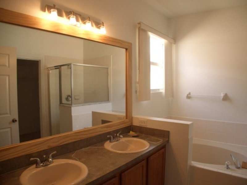 244 Cotswold Cir property image