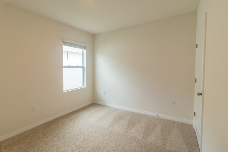 462 St George Cir property image