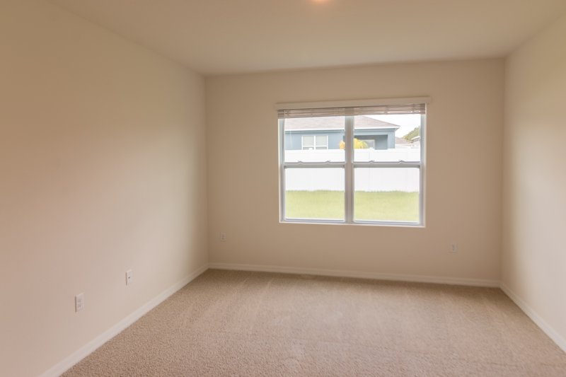 462 St George Cir property image