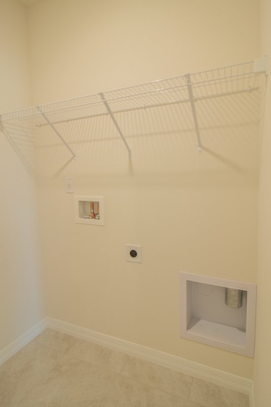 462 St George Cir property image