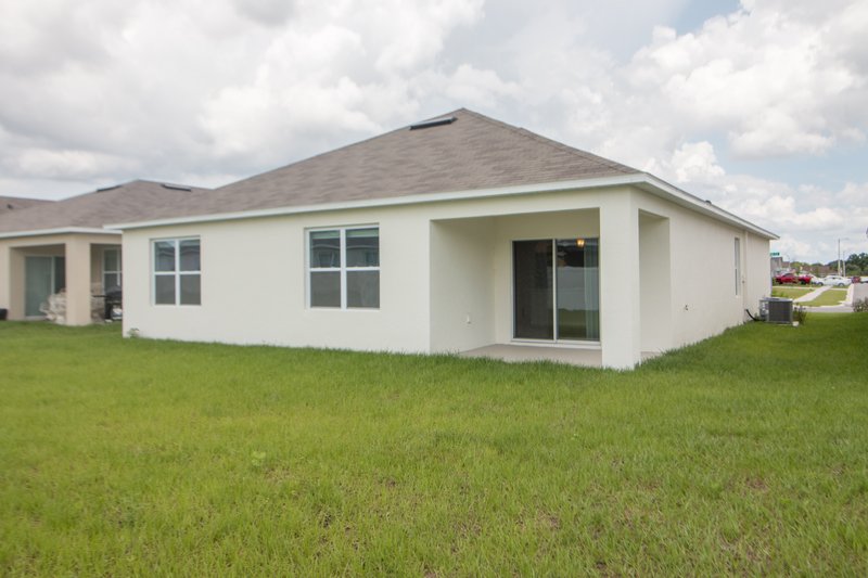 462 St George Cir property image