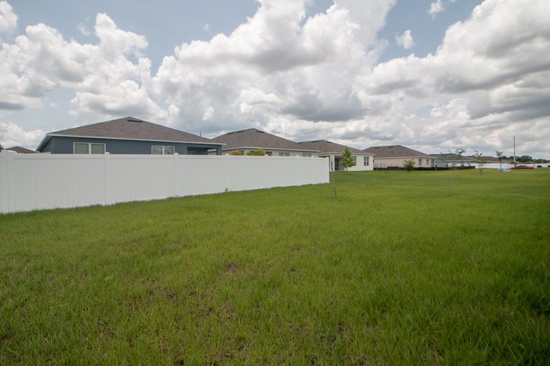 462 St George Cir property image