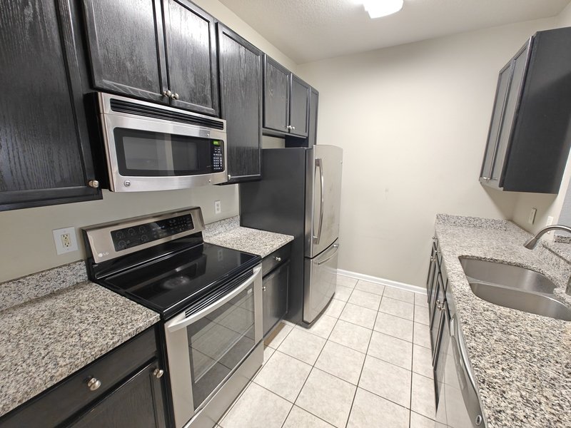 6214 Stevenson Dr unit 304 property image