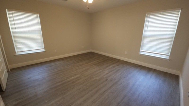 9093 N Peachtree way property image